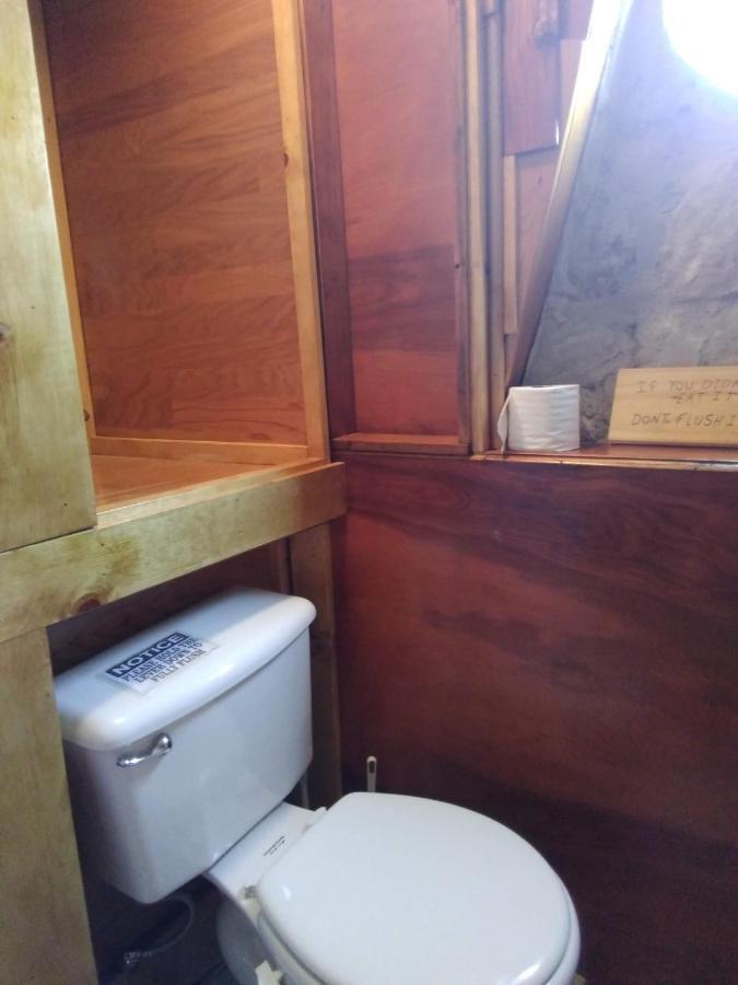 La Loma Del Chivo Llc Stone Cottage Alternative Building Marathon Zewnętrze zdjęcie
