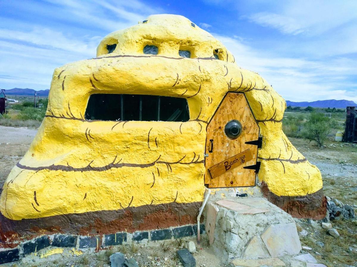 La Loma Del Chivo Llc Stone Cottage Alternative Building Marathon Zewnętrze zdjęcie